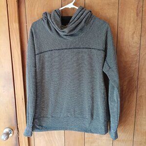 Lucy Women’s Hooded Pullover Medium Black White Striped Athletic Hoodie Yoga Top
